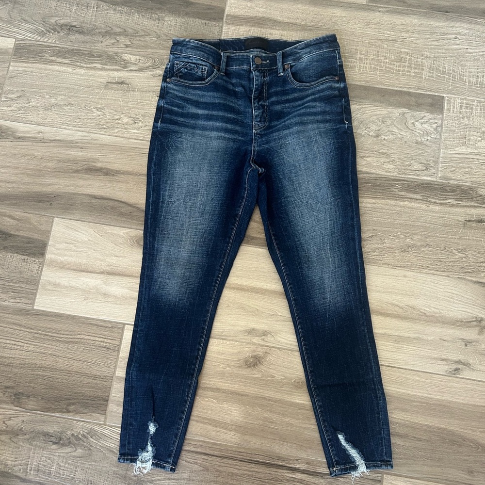 Buckle Women's Dark Wash Skinny Jeans